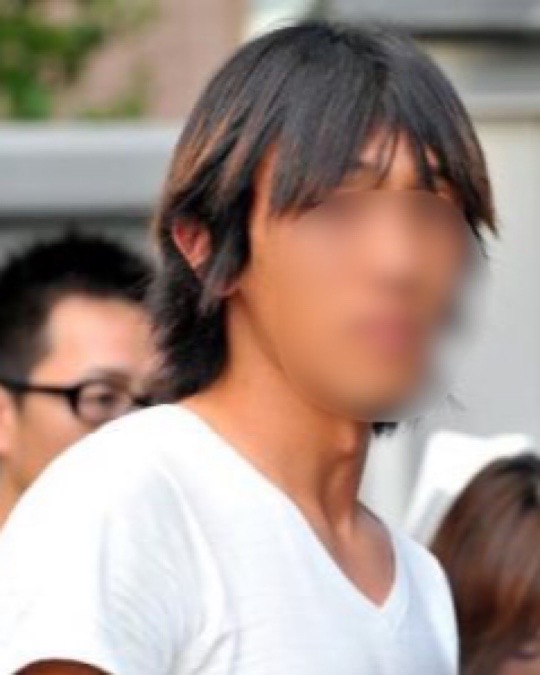 縮毛矯正で毛がピンピンの人の例